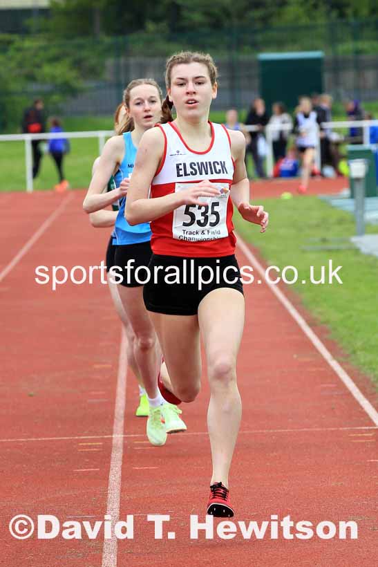 Womens Under-17s 800 metres, 2023 North Eastern Track and Field Champs., Middlesbrough Sports Village, Middlesbrough. Photo: David T. Hewitson/Sports for All Pics